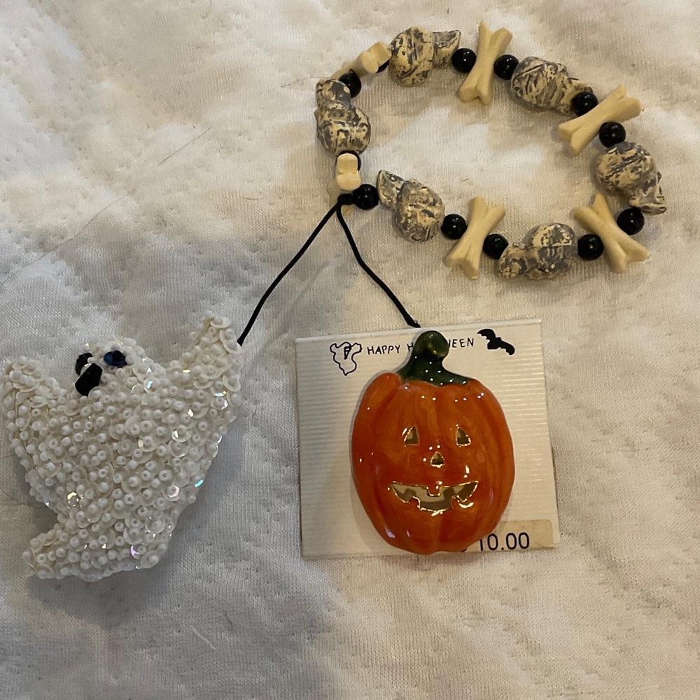 Halloween Ghost pinand Pumpkin PinAND SKULL SND BONE BRACEKET